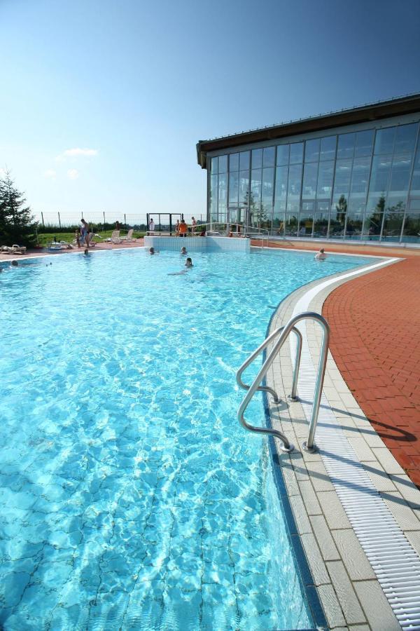 Ifa Schoeneck Hotel & Ferienpark ภายนอก รูปภาพ